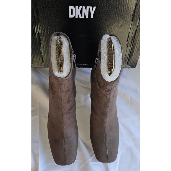 DKNY Women's Cavale Stretch Booties - Mushroom - Picture 4 of 5